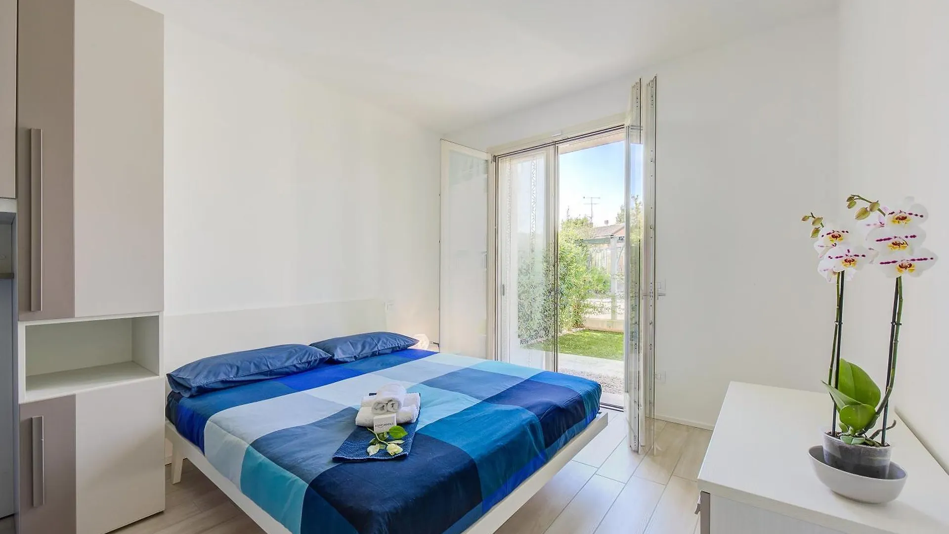 Apartment Una Meta Tra Gli Ulivi - Happy Rentals Peschiera del Garda