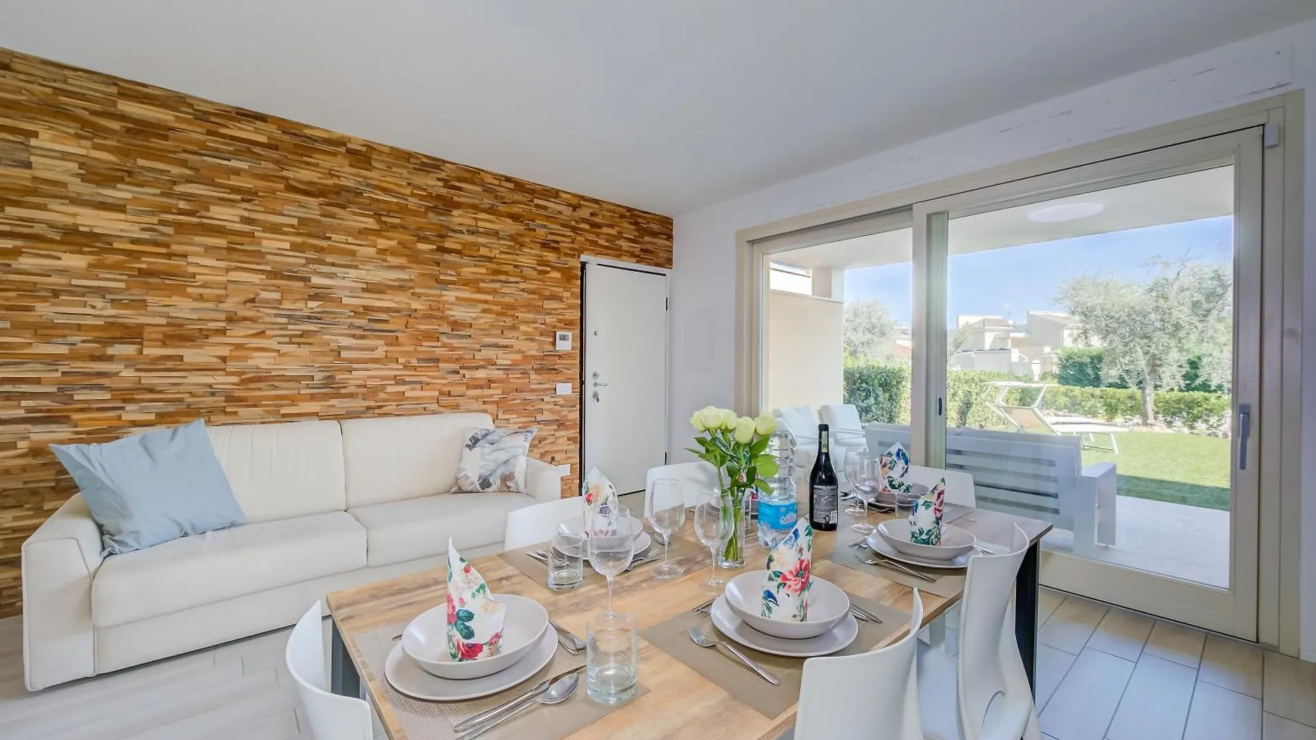 Una Meta Tra Gli Ulivi - Happy Rentals Peschiera del Garda Apartment